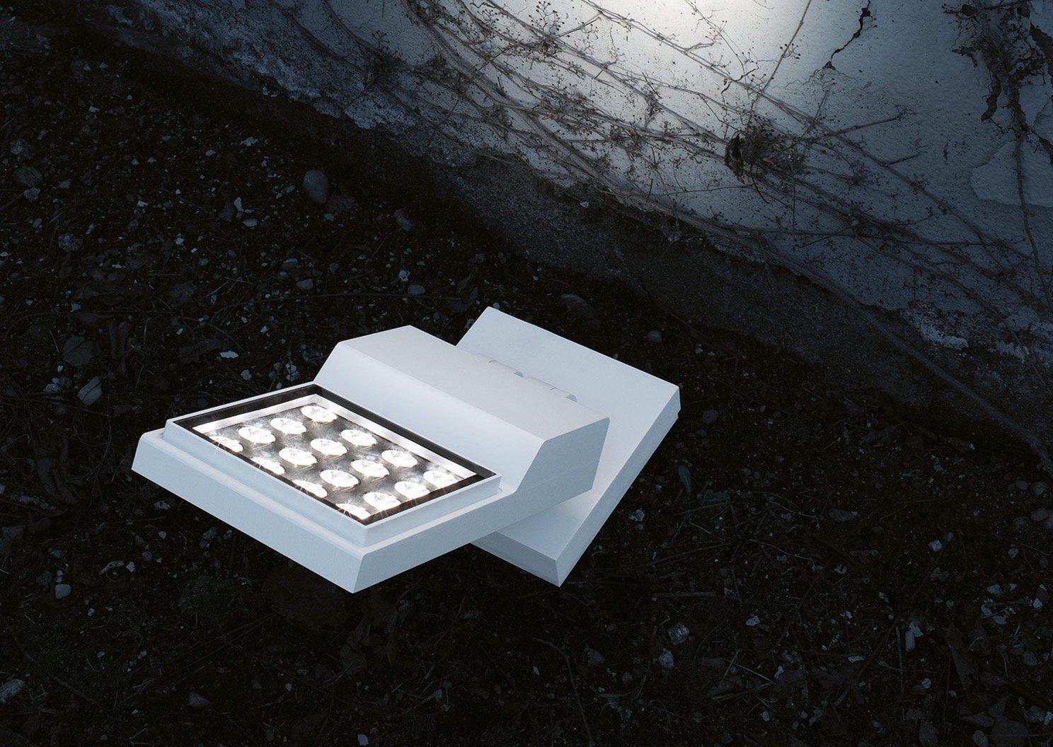 Artemide Cefiso Outdoor Wall Light