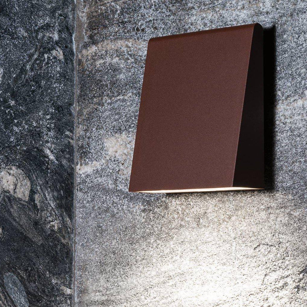 Artemide Cuneo Outdoor Wall Light