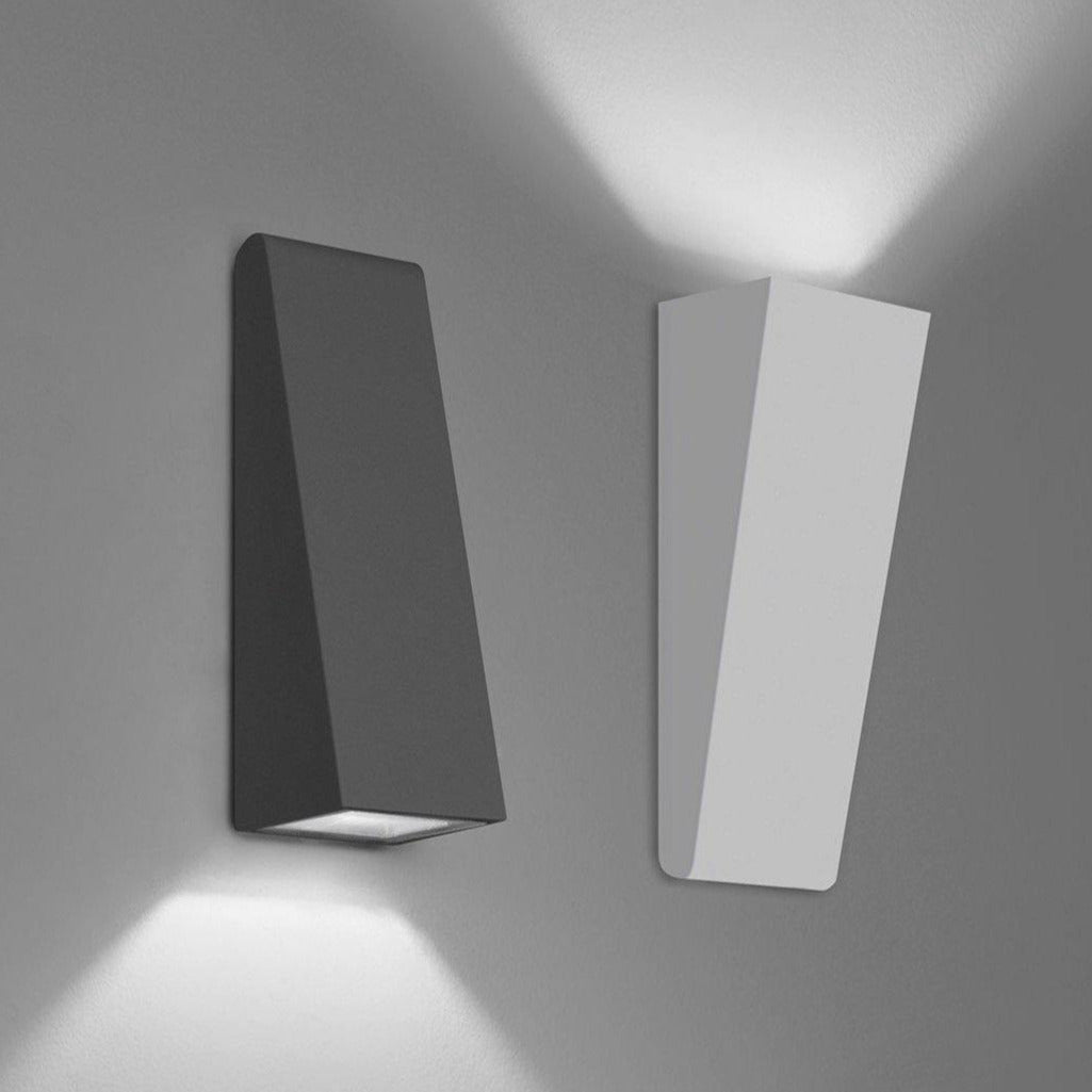 Artemide Cuneo Outdoor Wall Light
