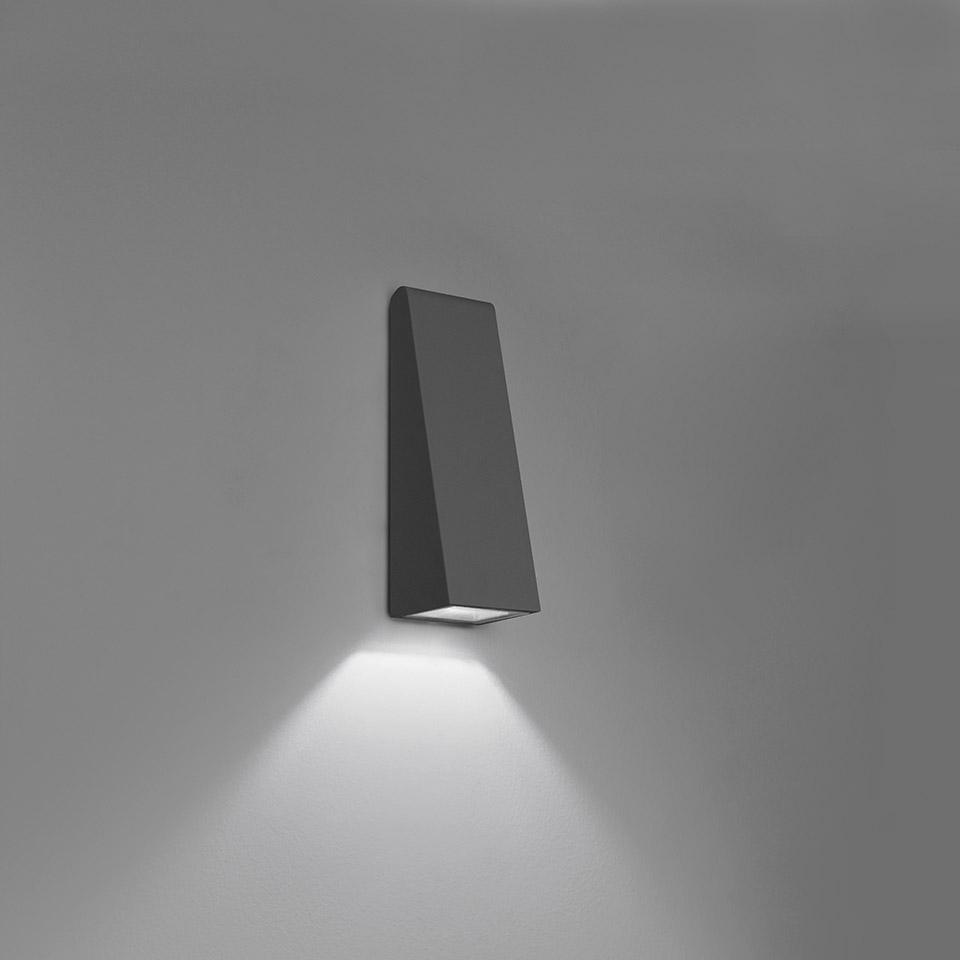 Artemide Cuneo Outdoor Wall Light
