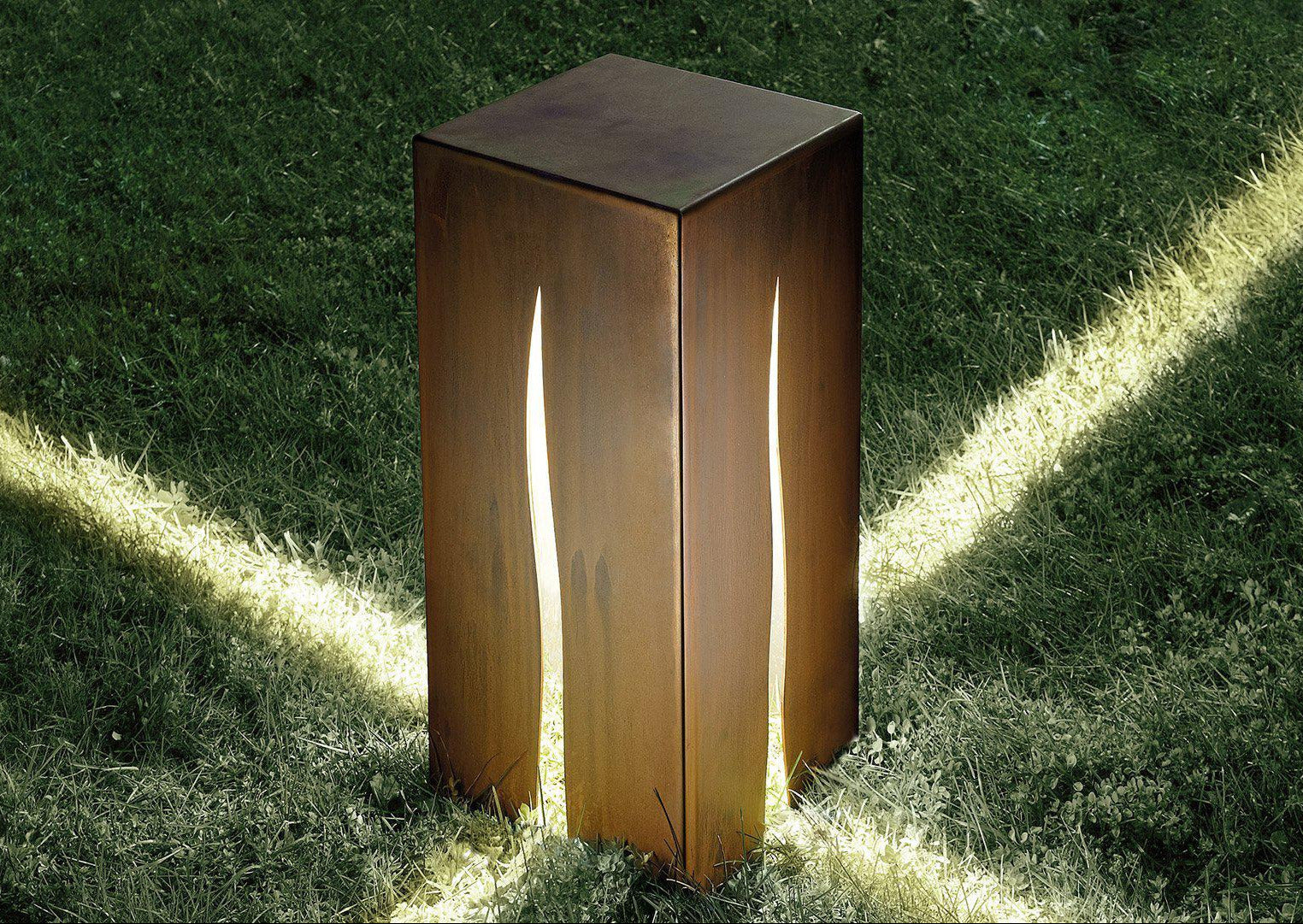Artemide Granito Outdoor Floor Lamp