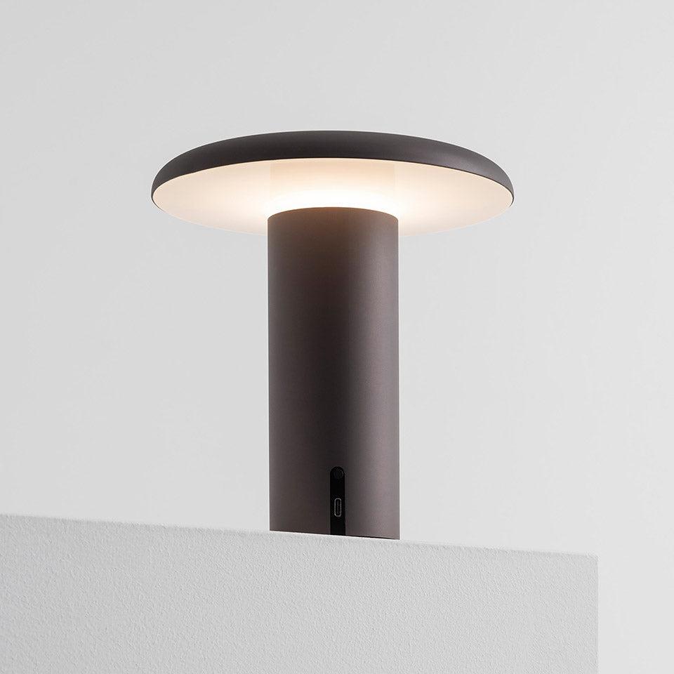 Artemide Takku Portable Lamp