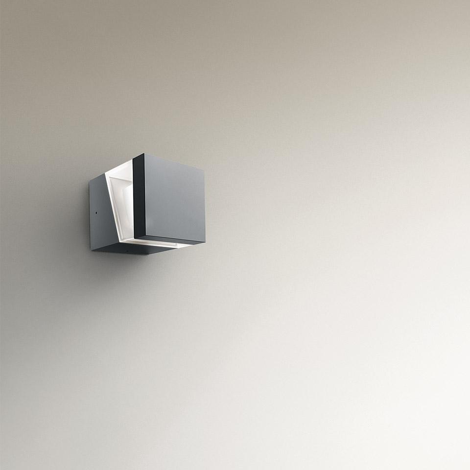 Artemide Tetragono Outdoor Wall Light