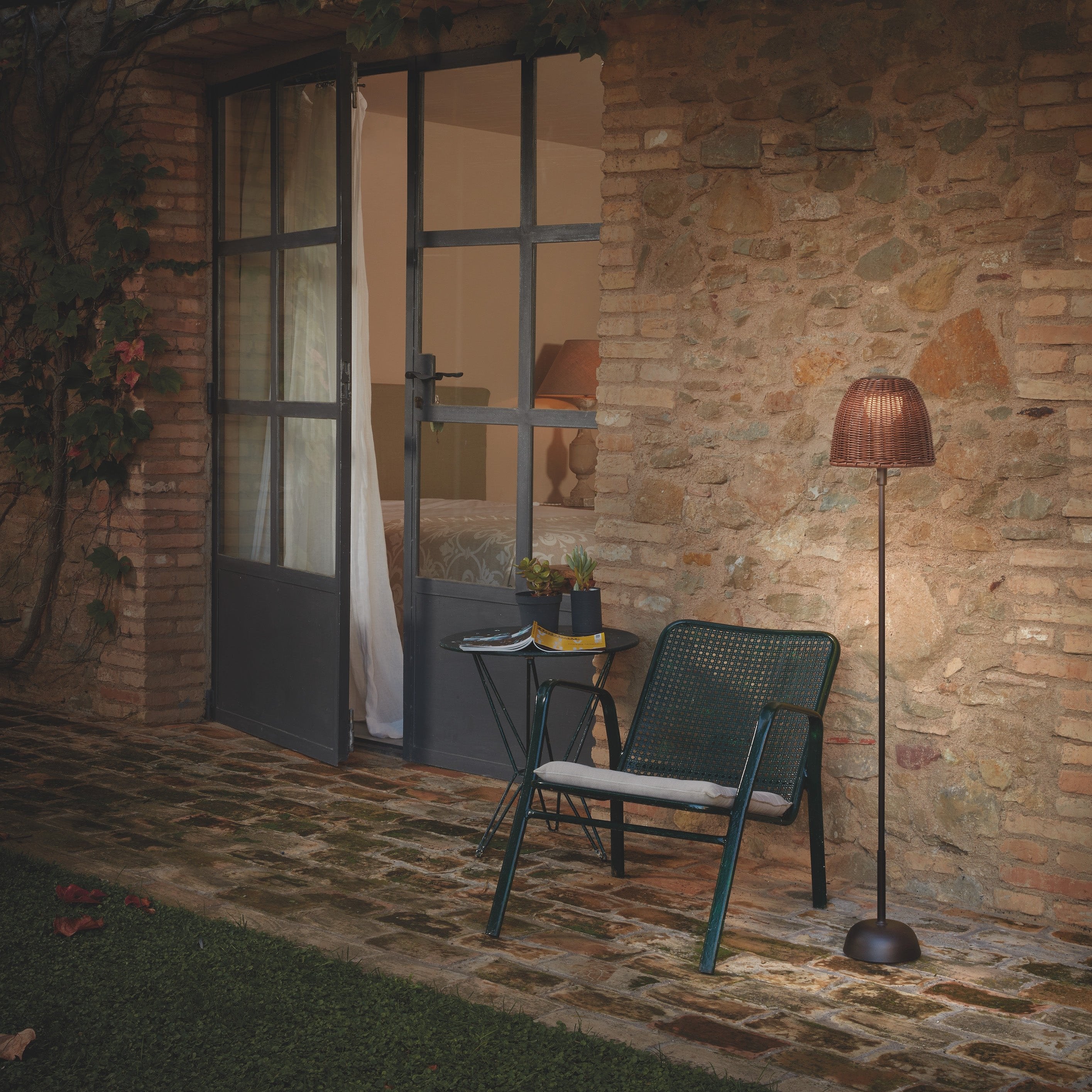 Bover Atticus Portable Outdoor Floor Lamp (P/114/R)