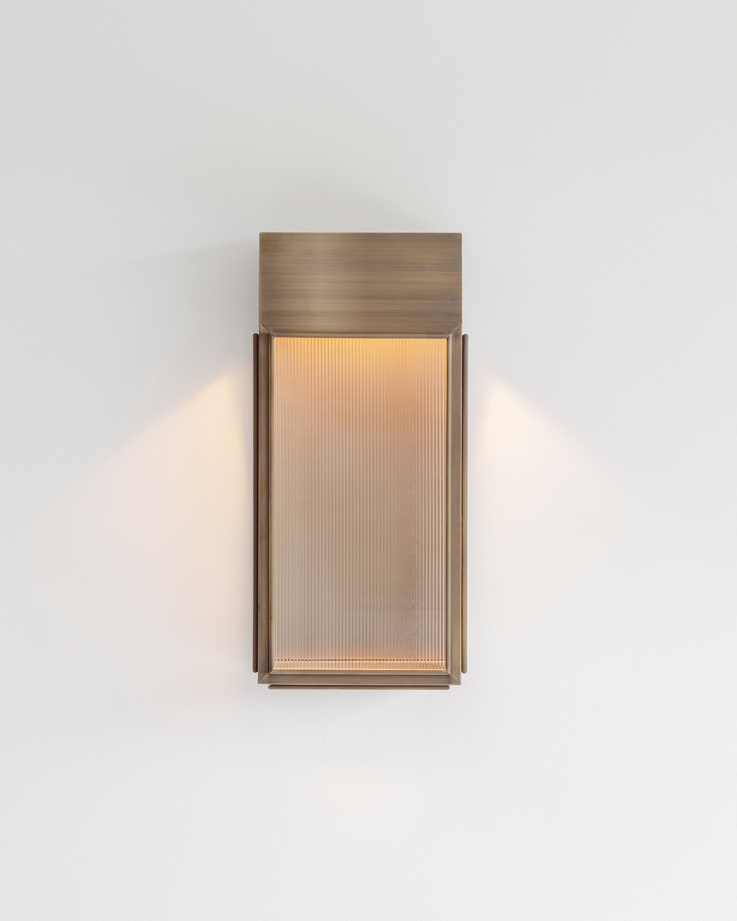 J. Adams & Co Willow Outdoor Wall Light