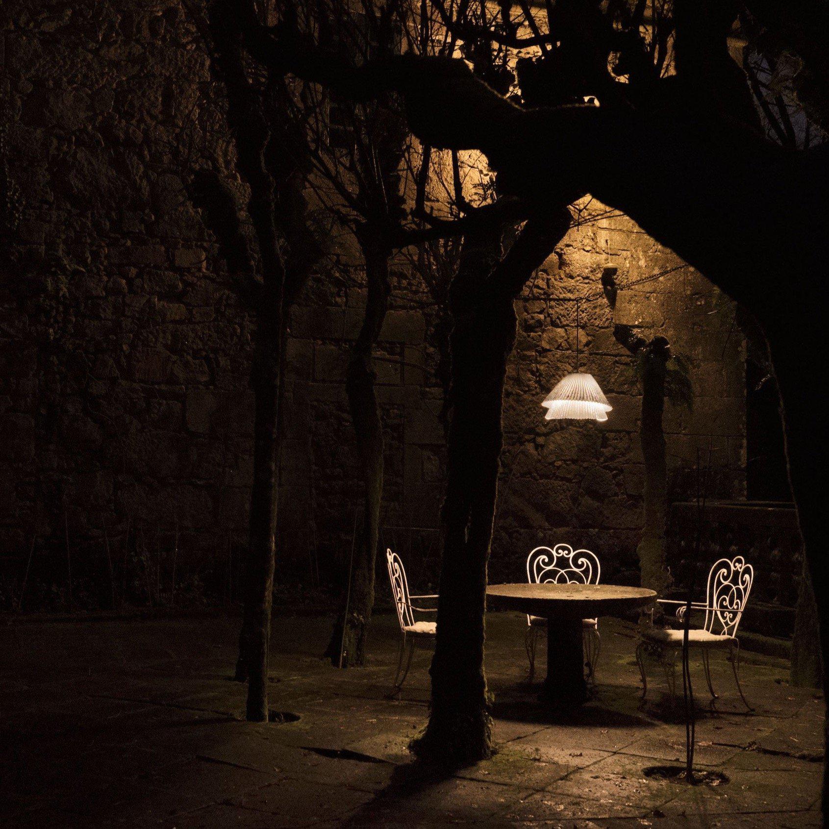 a-emotional light Tempo Vivace Outdoor Pendant Light