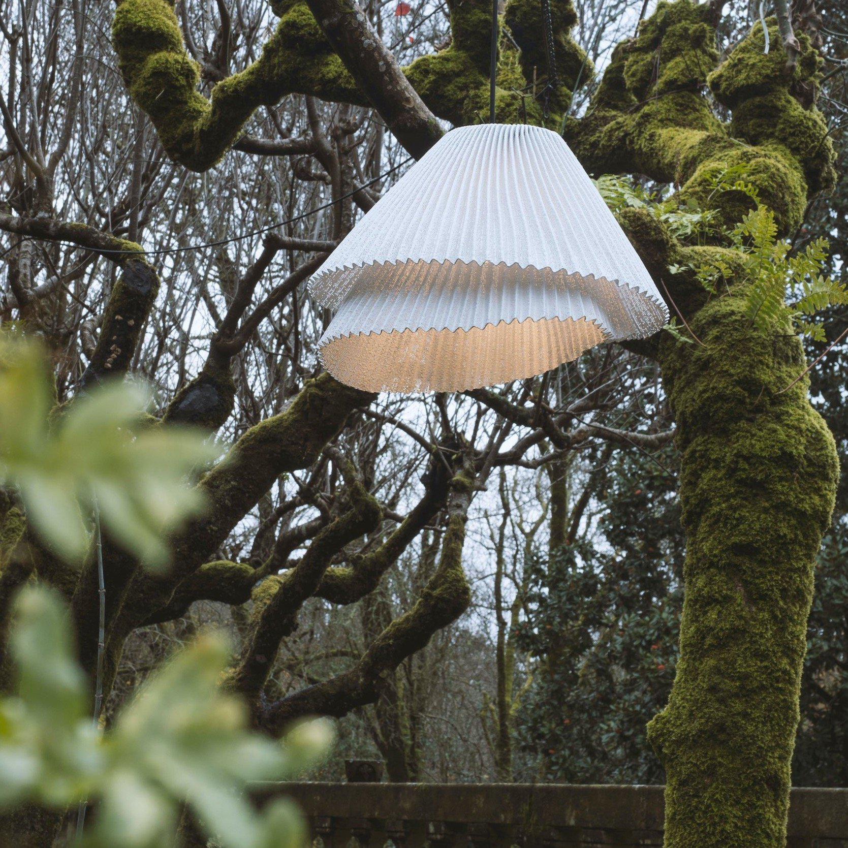 a-emotional light Tempo Vivace Outdoor Pendant Light